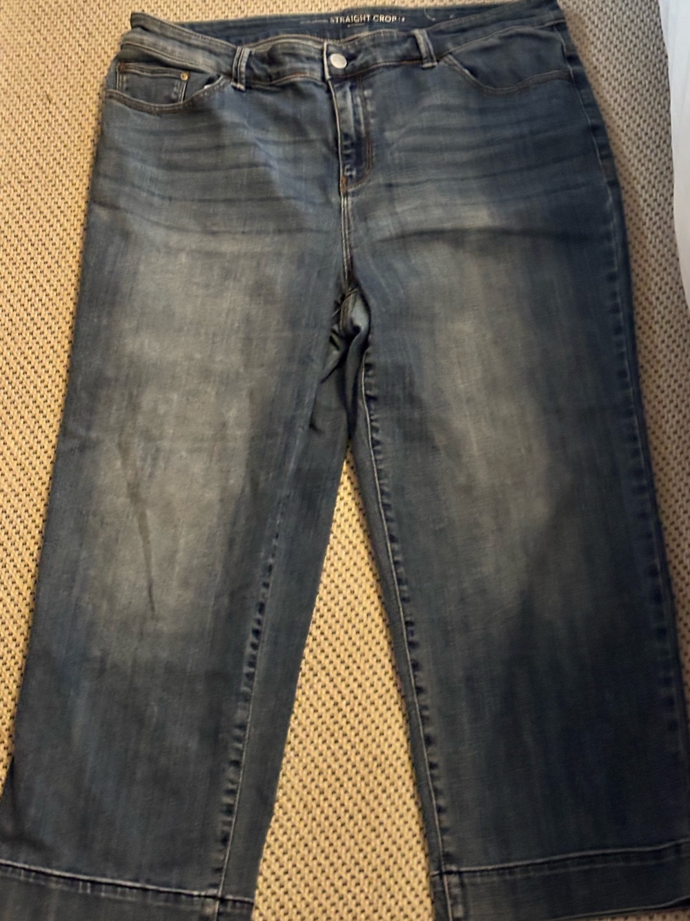 Chico’s Platinum Straight Crop‎ Jeans Size 2 Blue Stretch Denim Cuffed Hem